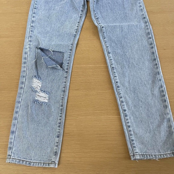 Women's Nasty Gal Size US 2 Acid Wash What You Say Distressed Jeans NWT New - Picture 3 of 9